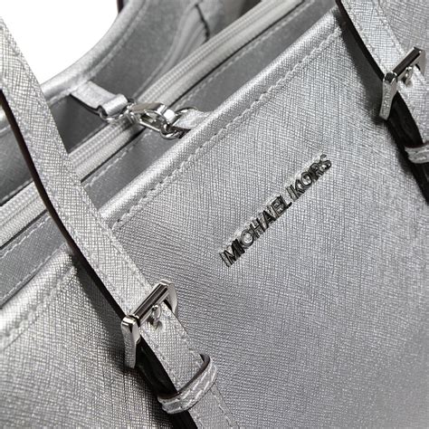 michael kors tasche silber|Michael Kors tragetasche.